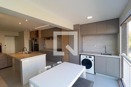 Apartamento à venda com 72m², 3 quartos e 2 vagas Apartamento à venda com 72m², 3 quartos e 2 vagasCozinha e Área de Serviço