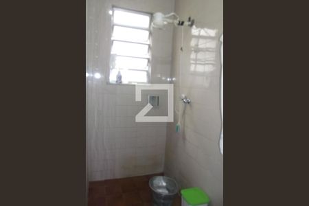 Casa à venda com 270m², 4 quartos e 1 vagaBanheiro