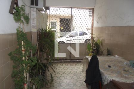 Casa à venda com 270m², 4 quartos e 1 vagaÁrea comum