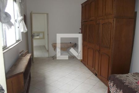 Casa à venda com 270m², 4 quartos e 1 vagaQuarto