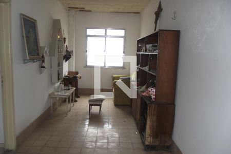 Casa à venda com 270m², 4 quartos e 1 vagaQuarto