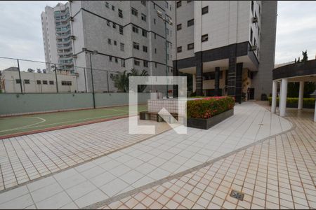 Apartamento à venda com 218m², 4 quartos e 5 vagasArea comum