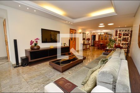 Sala de apartamento à venda com 4 quartos, 218m² em Serra, Belo Horizonte