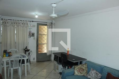 Sala de apartamento para alugar com 3 quartos, 84m² em Metrópole, Nova Iguaçu