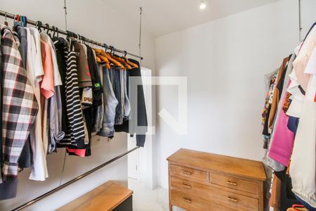 Apartamento à venda com 92m², 2 quartos e 2 vagasCloset da suíte 1
