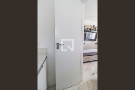 Apartamento à venda com 92m², 2 quartos e 2 vagasBanheiro da Suíte 1