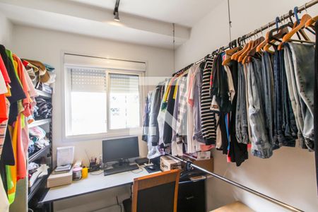 Apartamento à venda com 92m², 2 quartos e 2 vagasCloset da suíte 1