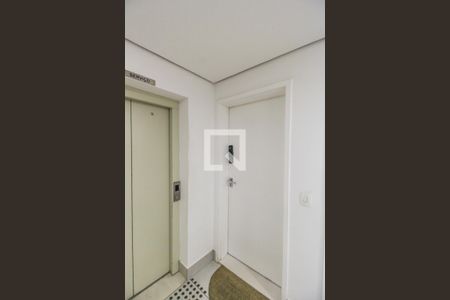 Apartamento à venda com 92m², 2 quartos e 2 vagasEntrada