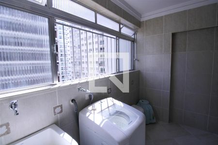 Apartamento para alugar com 120m², 3 quartos e 1 vagaÁrea de Serviço