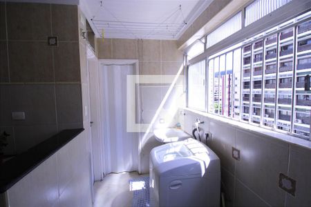 Apartamento para alugar com 120m², 3 quartos e 1 vagaÁrea de Serviço