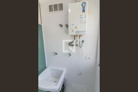 Apartamento para alugar com 50m², 2 quartos e 1 vaga Apartamento para alugar com 50m², 2 quartos e 1 vagaCozinha e Área de Serviço