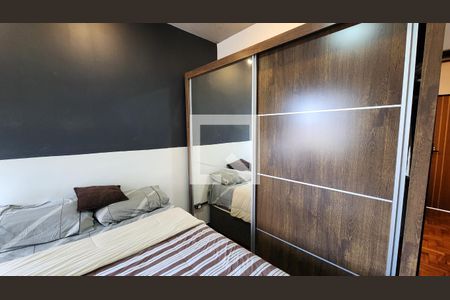 Quarto - Armários de apartamento para alugar com 1 quarto, 45m² em Ponta da Praia, Santos