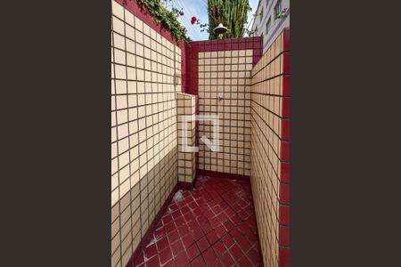 Apartamento para alugar com 43m², 1 quarto e 1 vagaDucha