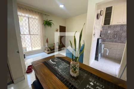 Sala de apartamento à venda com 3 quartos, 52m² em Jardim Riacho das Pedras, Contagem