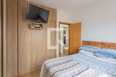 Apartamento à venda com 94m², 3 quartos e 2 vagasQuarto 3 - Suíte