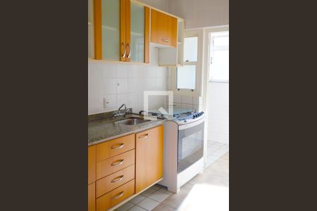 Apartamento para alugar com 73m², 2 quartos e 1 vagaCozinha