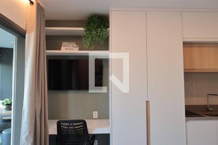 Cozinha de kitnet/studio à venda com 1 quarto, 27m² em Indianópolis, São Paulo