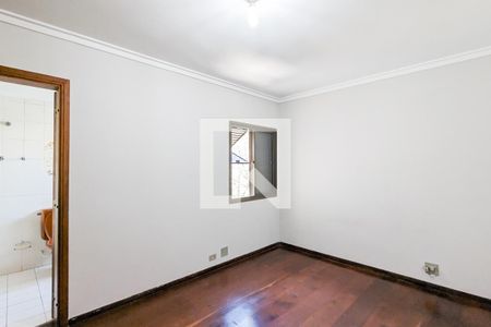Apartamento à venda com 131m², 3 quartos e 2 vagas Apartamento à venda com 131m², 3 quartos e 2 vagasQuarto da suíte