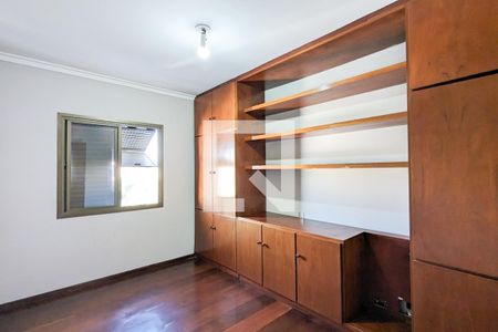 Apartamento à venda com 131m², 3 quartos e 2 vagas Apartamento à venda com 131m², 3 quartos e 2 vagasQuarto 1