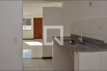 Apartamento para alugar com 48m², 2 quartos e sem vaga Apartamento para alugar com 48m², 2 quartos e sem vagaCozinha e Área de Serviço