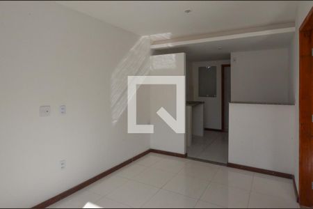 Sala de apartamento para alugar com 2 quartos, 48m² em Recreio dos Bandeirantes, Rio de Janeiro