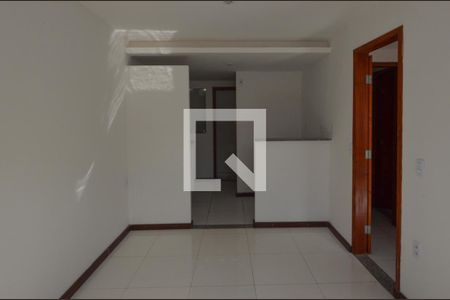 Sala de apartamento para alugar com 2 quartos, 48m² em Recreio dos Bandeirantes, Rio de Janeiro