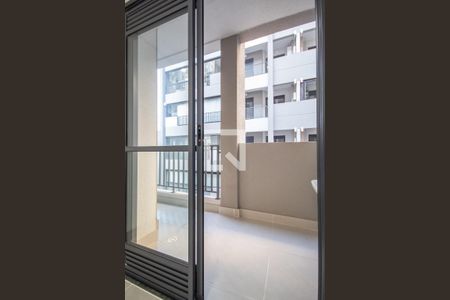 Apartamento para alugar com 32m², 1 quarto e 1 vaga Apartamento para alugar com 32m², 1 quarto e 1 vagaSacada e Área de Serviço