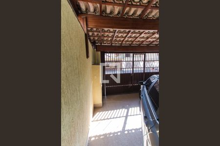 Casa à venda com 168m², 3 quartos e 2 vagasGaragem