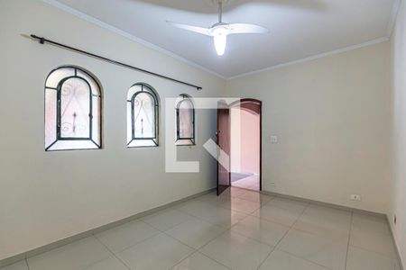 Sala de casa para alugar com 2 quartos, 111m² em Vila Humaitá, Santo André