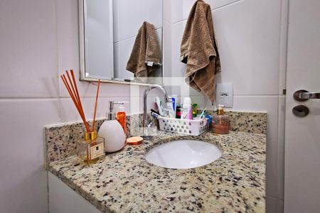 Apartamento para alugar com 58m², 2 quartos e 2 vagasBanheiro