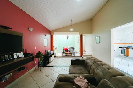 Sala de casa à venda com 3 quartos, 250m² em Colônia, Jundiaí