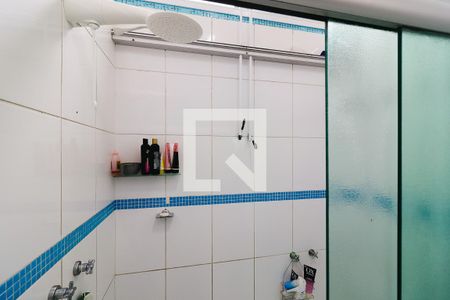 Casa à venda com 250m², 3 quartos e 2 vagas Casa à venda com 250m², 3 quartos e 2 vagasBanheiro da Suíte