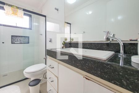 Apartamento para alugar com 126m², 3 quartos e sem vaga Apartamento para alugar com 126m², 3 quartos e sem vagaBanheiro 2