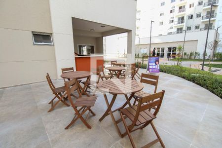 Apartamento para alugar com 44m², 2 quartos e 1 vagaÁrea comum - Churrasqueira