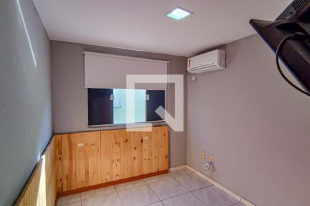 Casa de condomínio à venda com 70m², 2 quartos e 1 vagaquarto 2