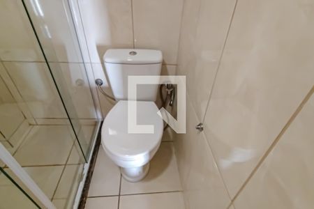 Casa de condomínio à venda com 70m², 2 quartos e 1 vagabanheiro social