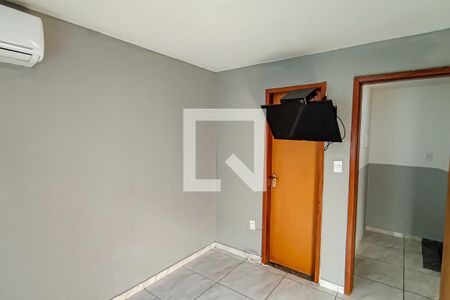 Casa de condomínio à venda com 70m², 2 quartos e 1 vagaquarto 2