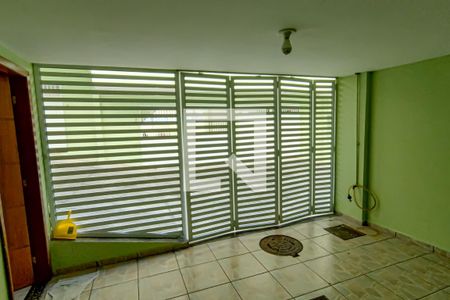 Casa de condomínio à venda com 70m², 2 quartos e 1 vagagaragem / area de serviço
