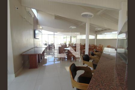 Apartamento à venda com 200m², 3 quartos e 4 vagasÁrea comum - Churrasqueira