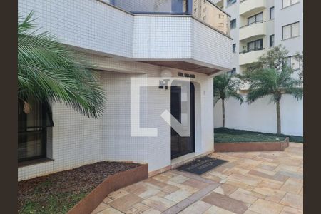 Apartamento à venda com 200m², 3 quartos e 4 vagasFachada do bloco