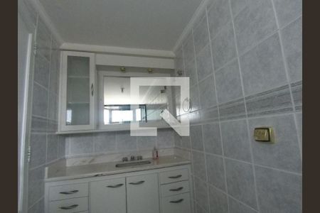 Apartamento à venda com 200m², 3 quartos e 4 vagasBanheiro da Suite 03