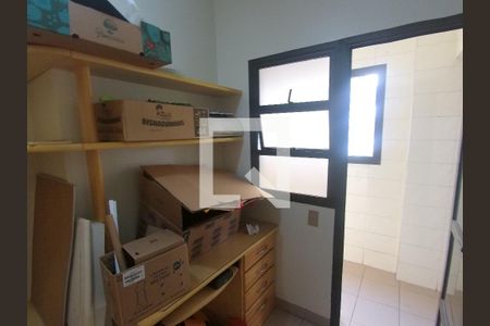 Apartamento à venda com 200m², 3 quartos e 4 vagasQuarto de Serviço