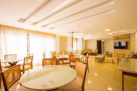 Apartamento à venda com 200m², 4 quartos e 3 vagasÁrea comum - Salão de festas