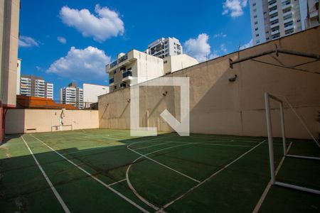 Apartamento à venda com 200m², 4 quartos e 3 vagasÁrea comum - Quadra esportiva