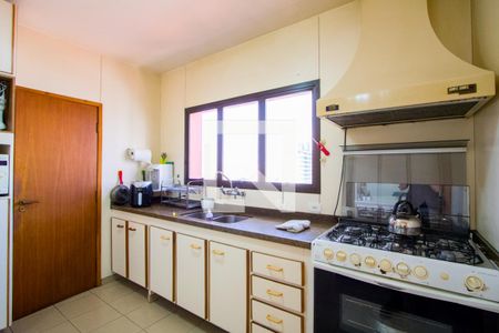 Apartamento à venda com 200m², 4 quartos e 3 vagasCopa/Cozinha