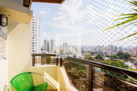 Apartamento à venda com 200m², 4 quartos e 3 vagasVaranda do quarto 1
