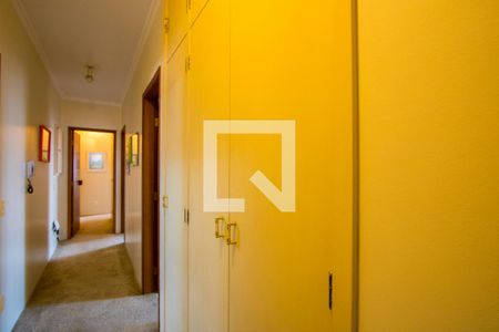 Apartamento à venda com 200m², 4 quartos e 3 vagasCorredor