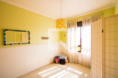 Apartamento à venda com 200m², 4 quartos e 3 vagasQuarto 4