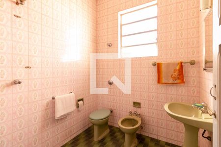 Casa à venda com 182m², 3 quartos e 1 vaga Casa à venda com 182m², 3 quartos e 1 vagaBanheiro Social