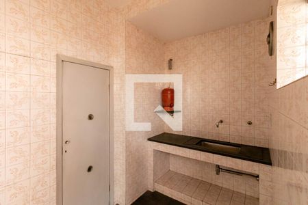 Casa à venda com 182m², 3 quartos e 1 vaga Casa à venda com 182m², 3 quartos e 1 vagaCozinha